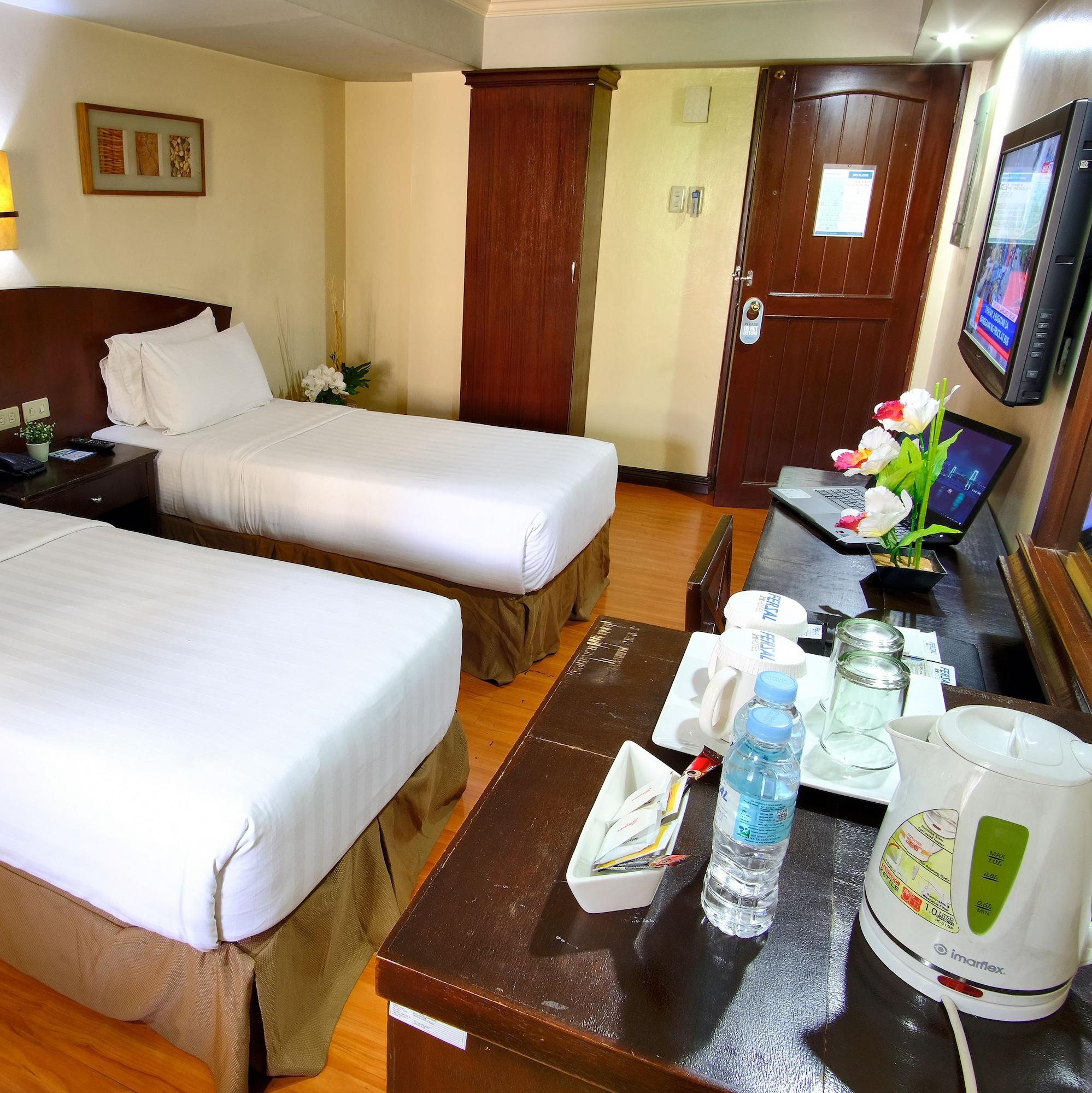 Fersal Hotel - Манила Экстерьер фото
